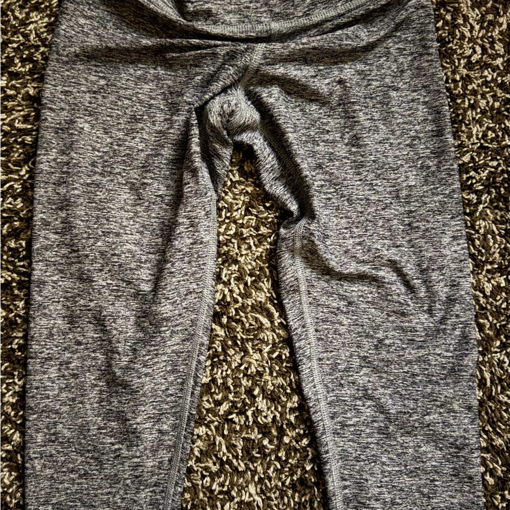 NWT PINK Victoria's Secret Ultimate Yoga Heather Gray Leggings size XS